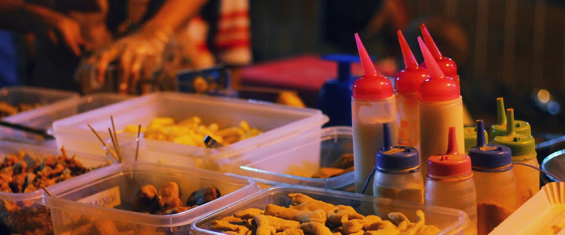 Roxas Night Market: Vibrant Culinary & Cultural Experience